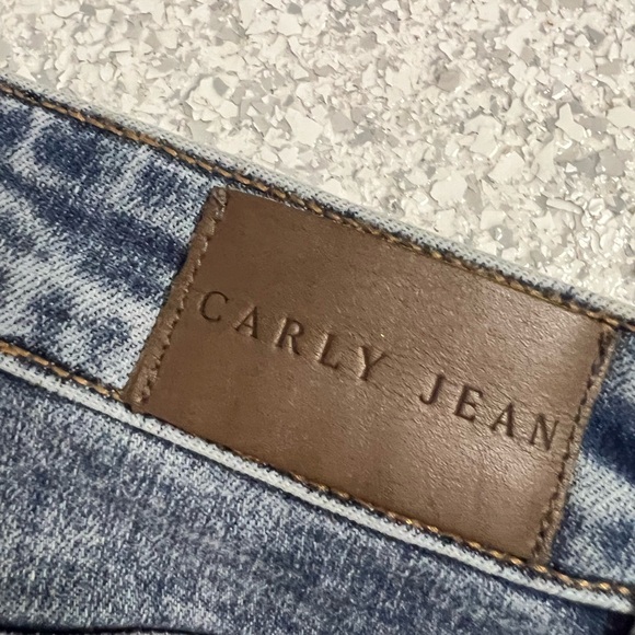 CJLA Jeans - Picture 2 of 3